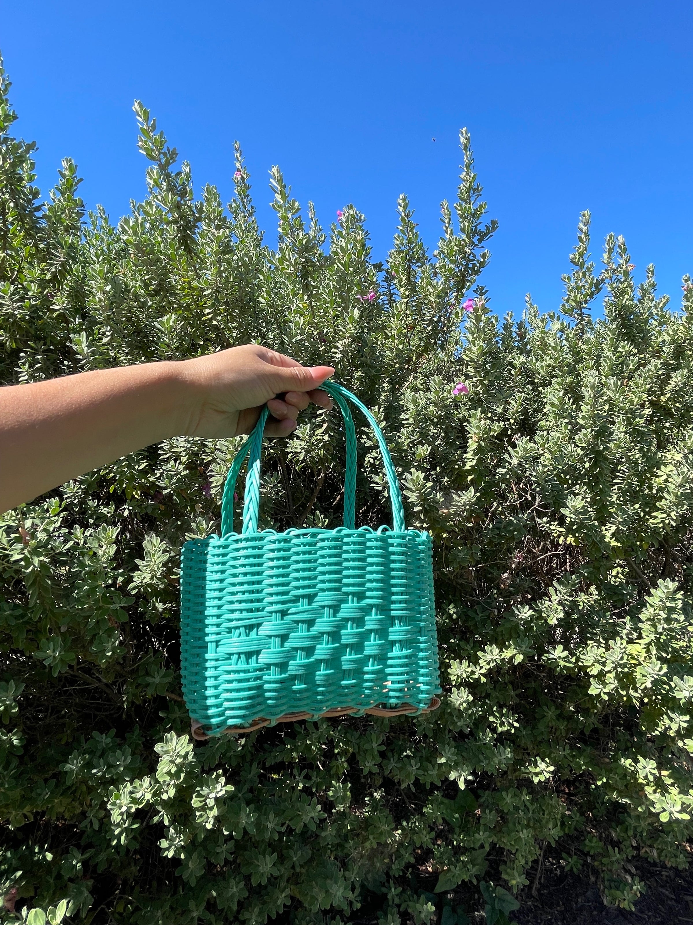 マリホジャ　Mercado Bag Bianca (Black&Cream) マリホジャMercado Bag Bianca (Black&Cream)右 - メルカリ